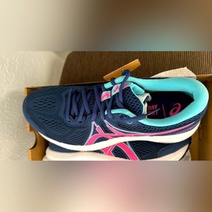 ASICS Sneakers Women Size 9